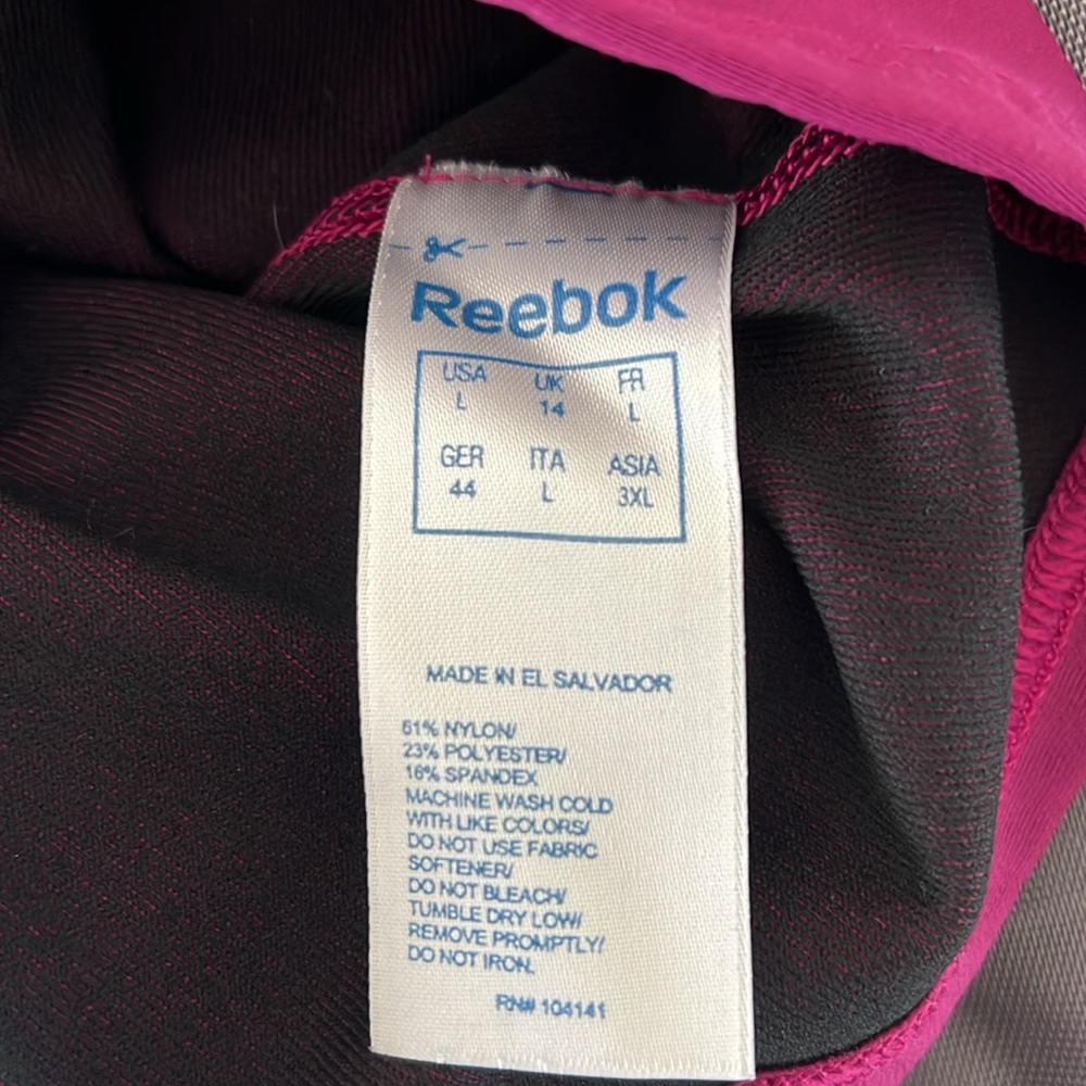 Reebok PLAY DRY Workout Shirt - Picture 6 of 6